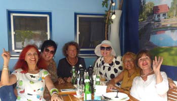 Ladies Fish Day mit Chris Bleicher, Monika Roßbach, Monika Hilpoltsteiner, Annemarie Ast, Elfie Kind, Ingrid Mayerhanser (von links)