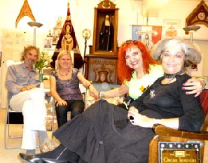 Peter Köster, Annette Kunow, Chris Bleicher, Marianne Pitzen in der Gertrudiskappelle im Frauenmuseum Bonn